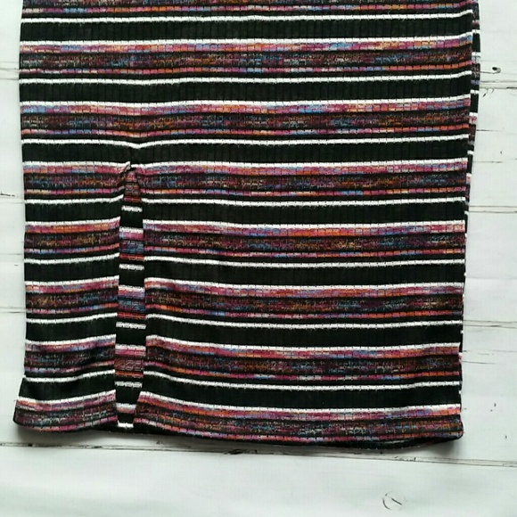 🛍 Multicolored Skirt - Picture 2 of 6